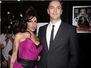 Bóng đá anh, ngoại hạng anh, lịch thi đấu euro 2012, Amy Winehouse đã bí mật đính hôn trước khi chết